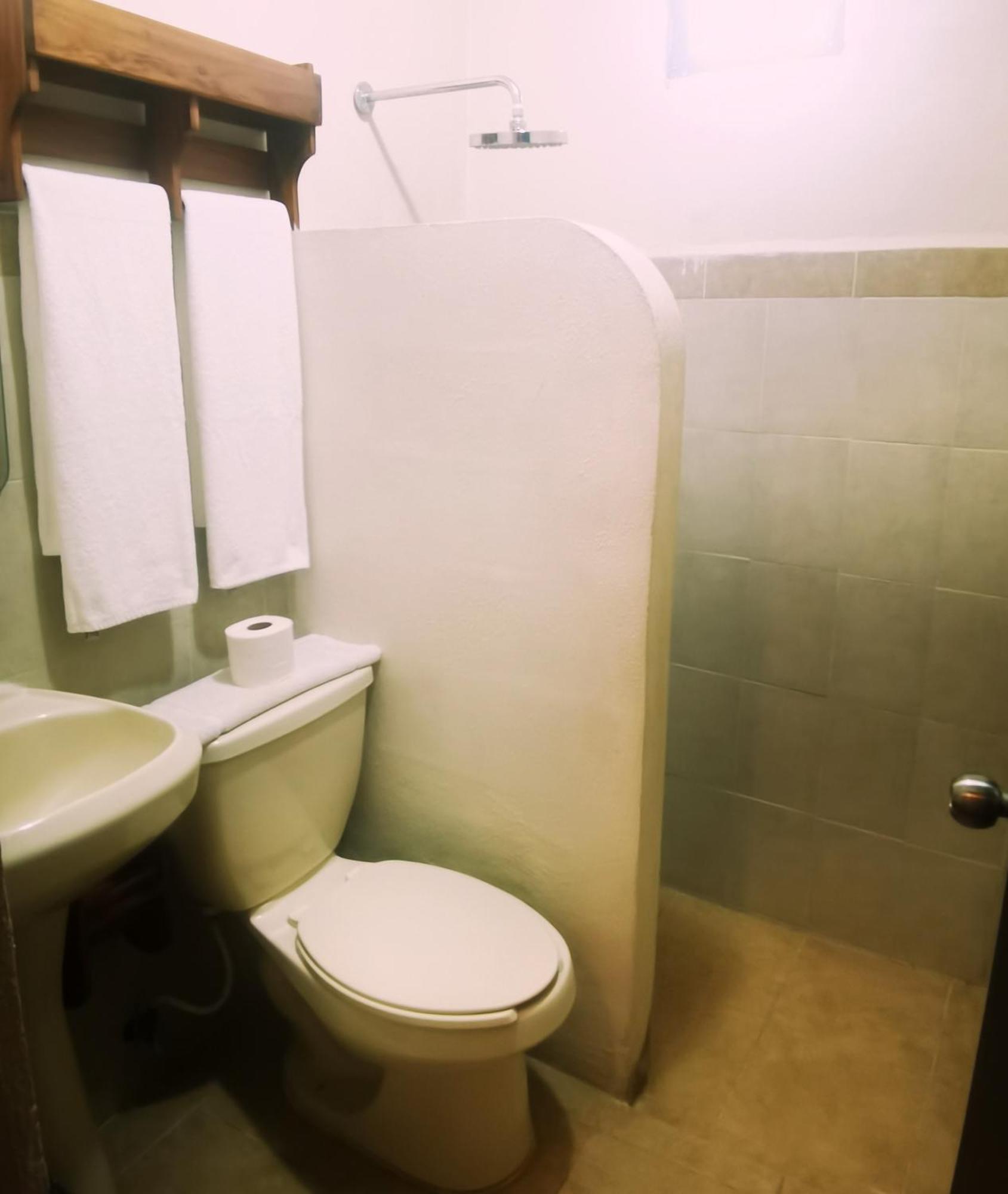 El Roble Hotel Bacalar Ngoại thất bức ảnh